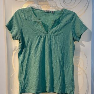 L.L. Bean Light Green Short Sleeve Top - XS